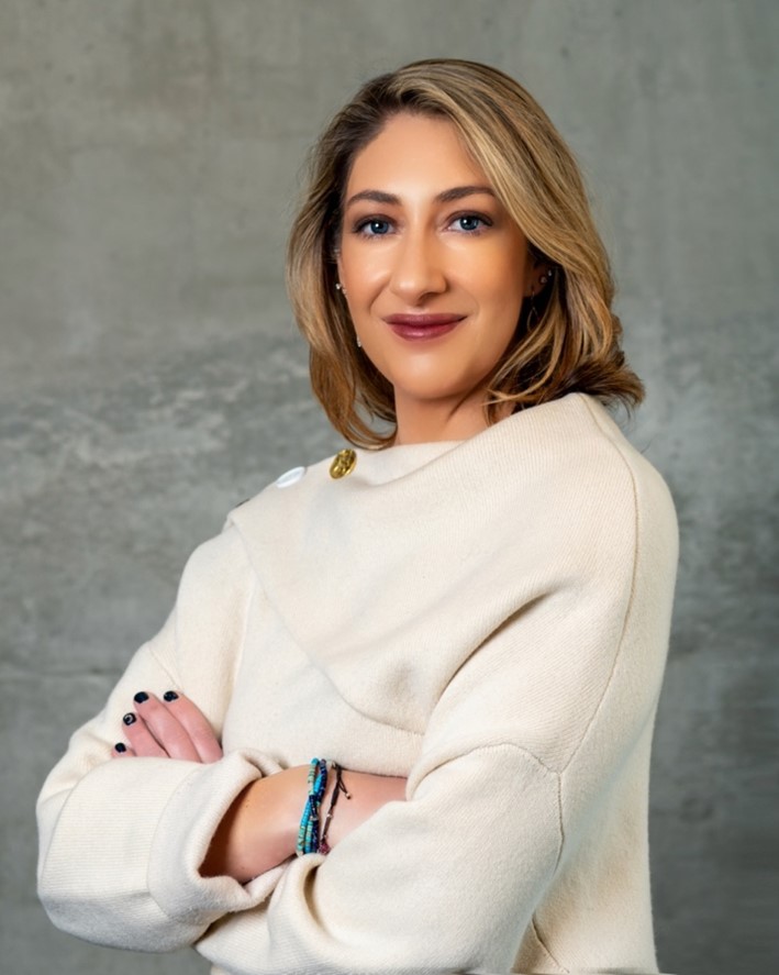 Dr. Emily Mrig headshot